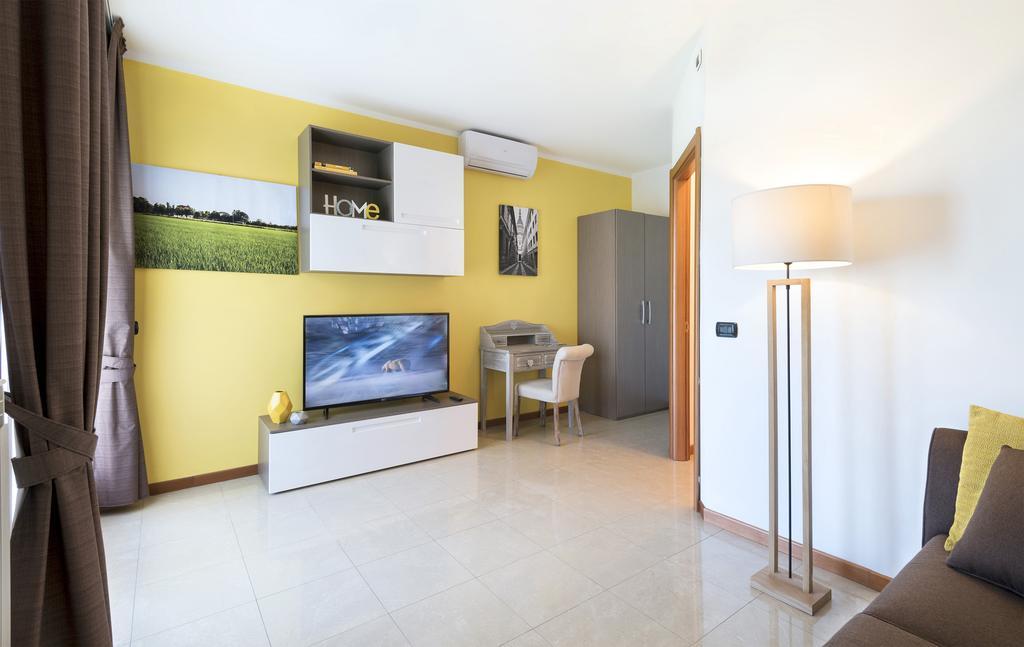 Airone Apartment Novare Extérieur photo